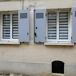 Le Vauban, Charmant Studio 5 Minutes Du Chateau