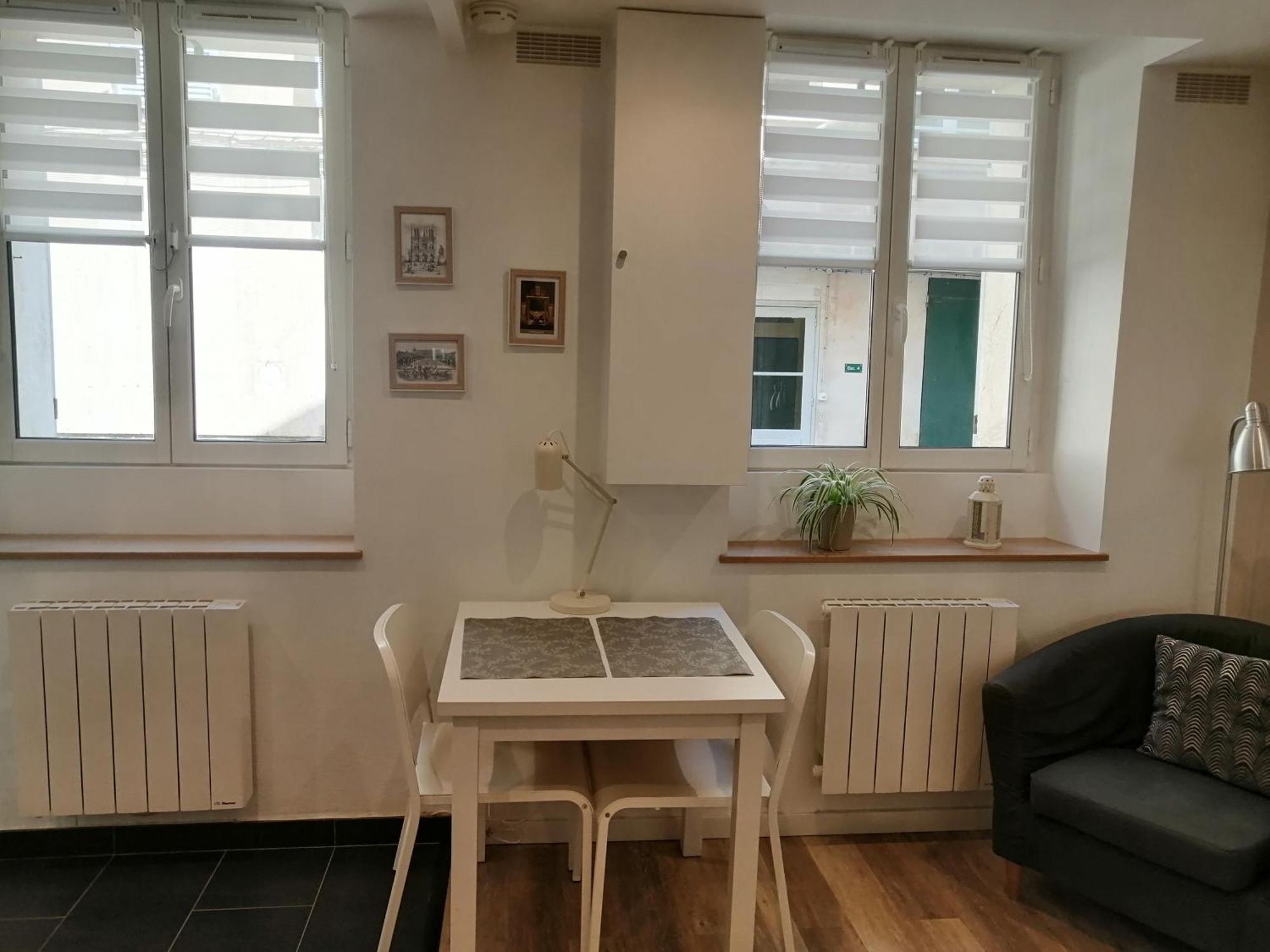 Apartment Le Vauban, 5 Minutes Du Chateau Versailles